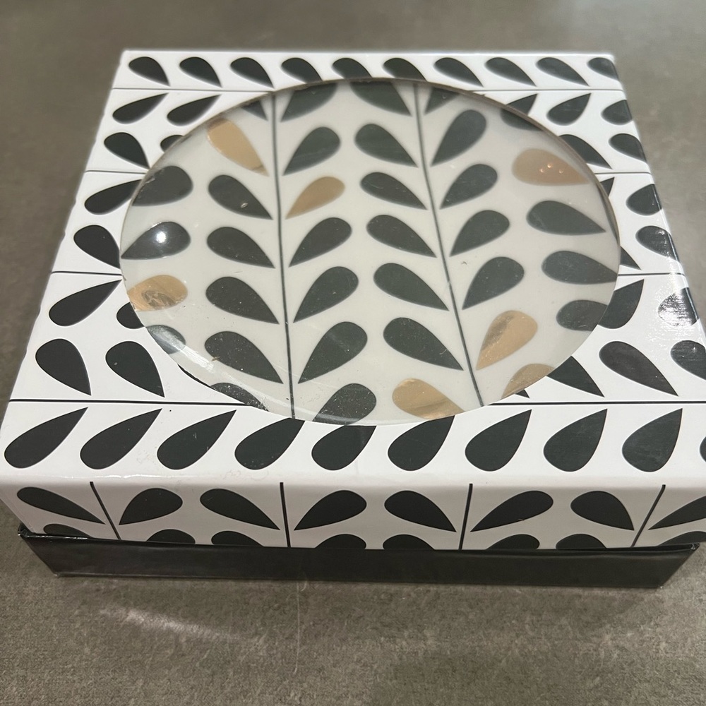 Macys Designer Dessert Plates